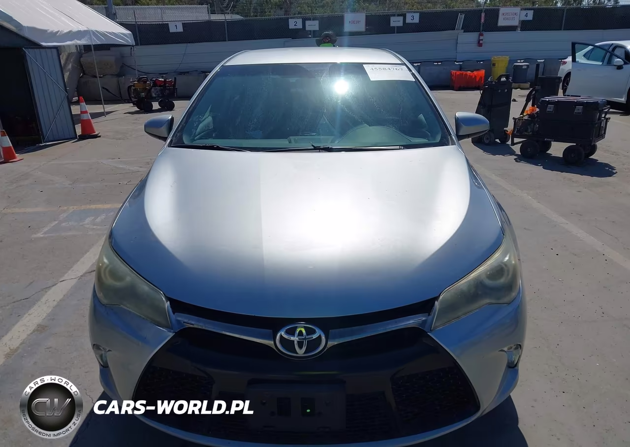 2015 Toyota Camry Se VIN:4T1BF1FKXFU097209 - 12