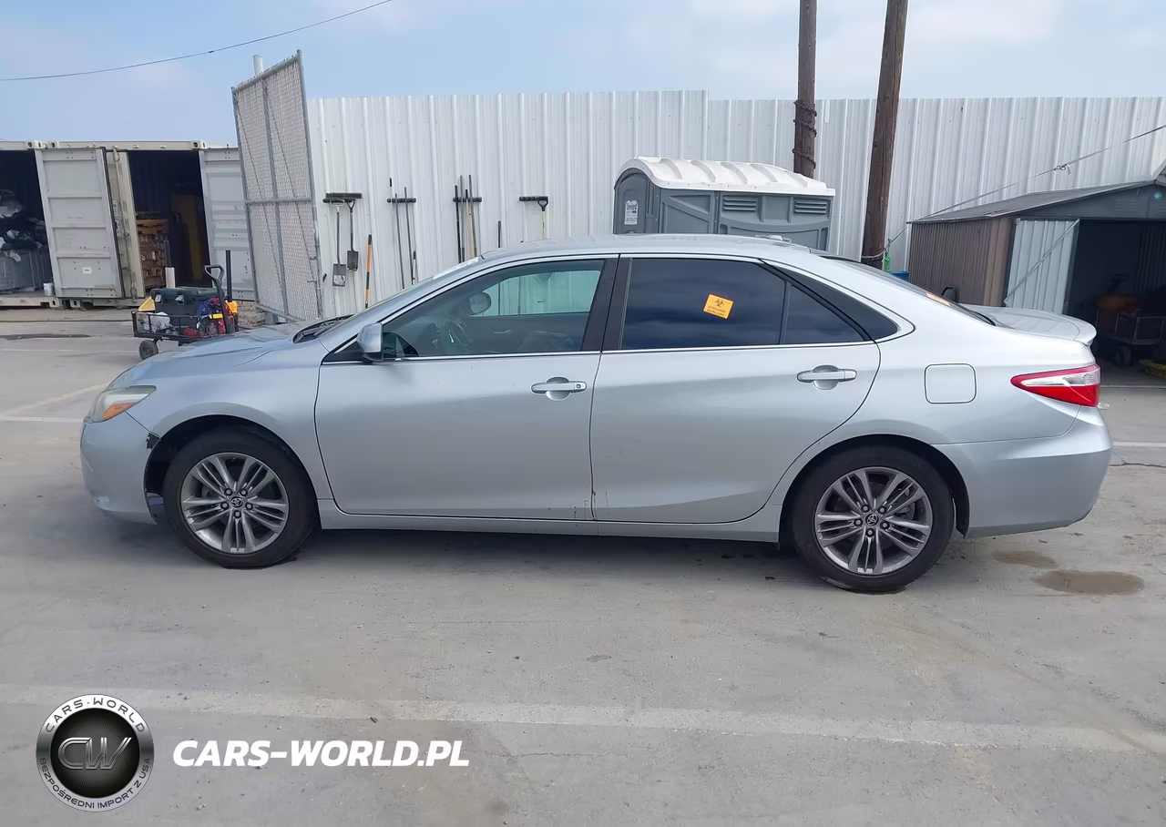 2015 Toyota Camry Se VIN:4T1BF1FKXFU097209 - 14