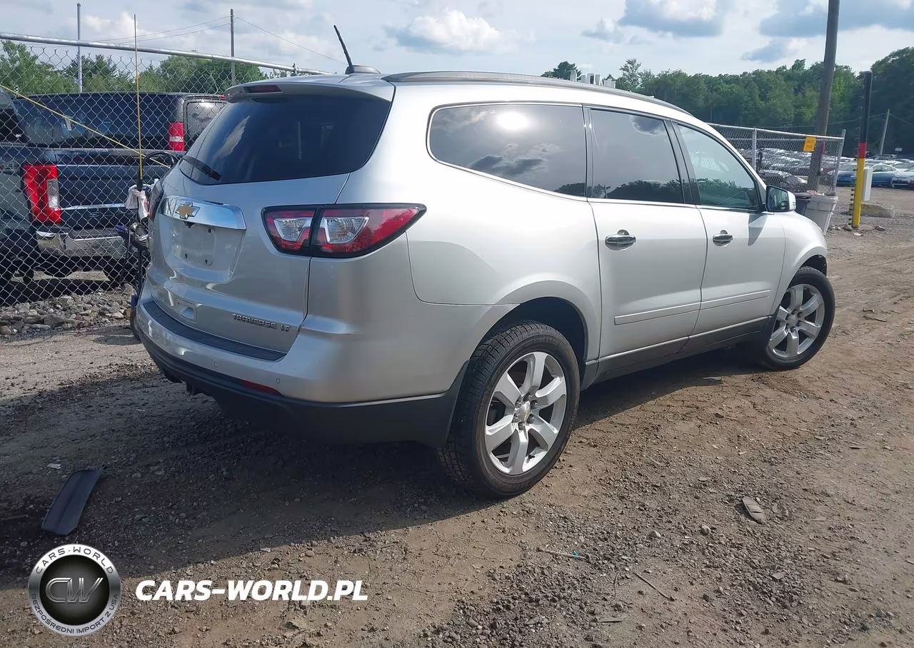 2016 Chevrolet Traverse 1Lt VIN:1GNKRGKD2GJ301629 - 4