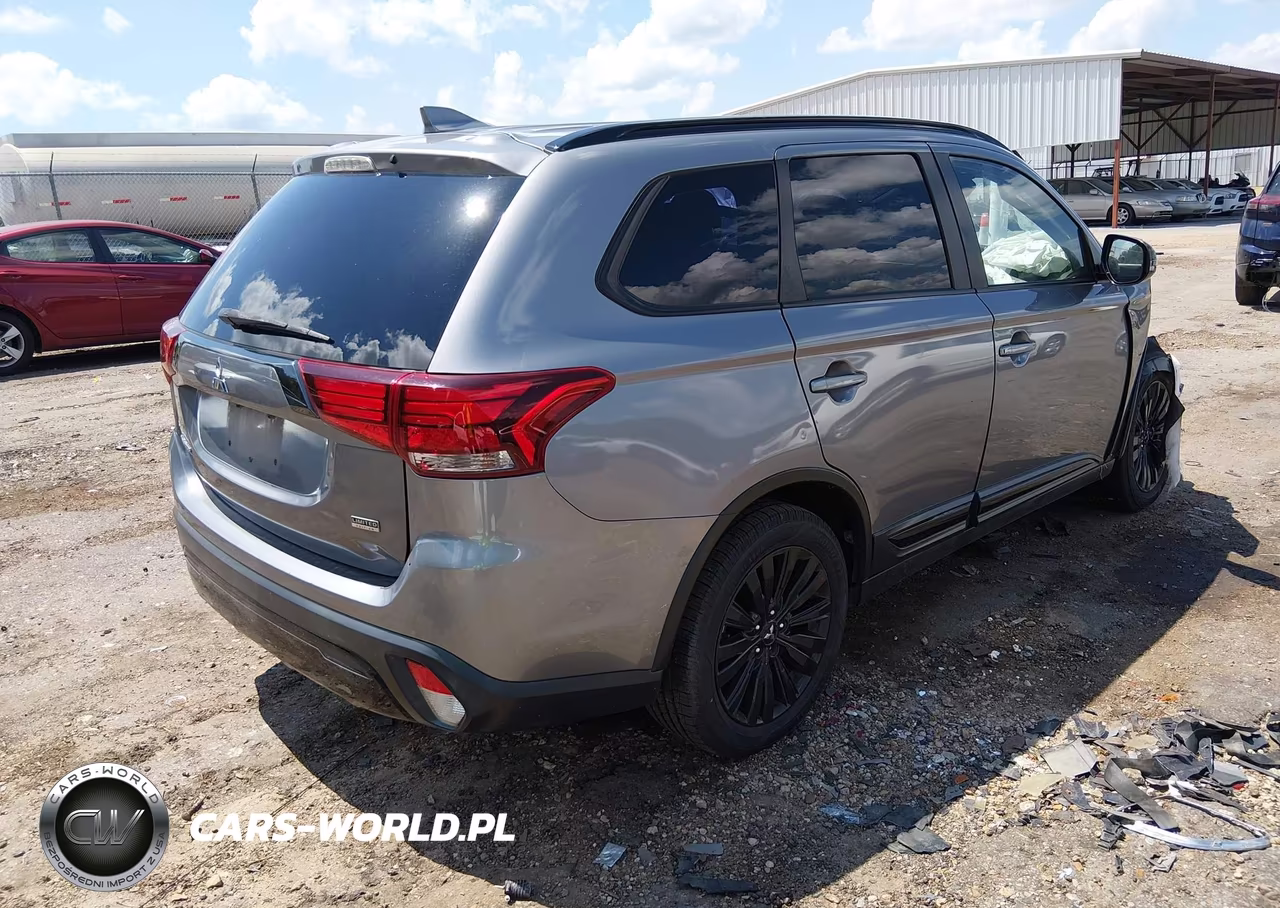 2020 Mitsubishi Outlander Le 2.4 VIN:JA4AD3A35LJ001494 - 4