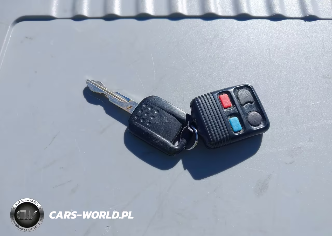 2007 Mercury Grand Marquis Ls VIN:2MHHM75V57X611787 - 11