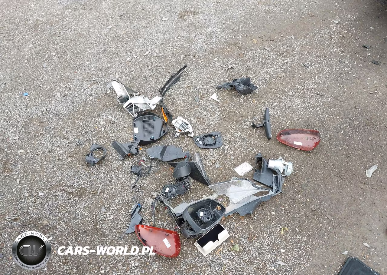 2020 Ford Escape Se VIN:1FMCU0G60LUA27655 - 12
