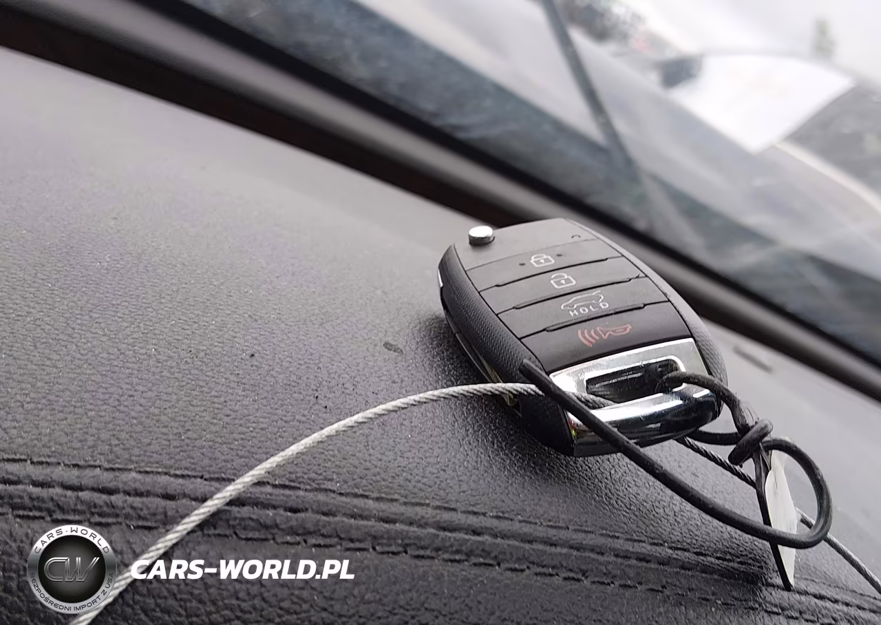 2018 Kia Sorento 3.3L Lx VIN:5XYPGDA5XJG416466 - 11
