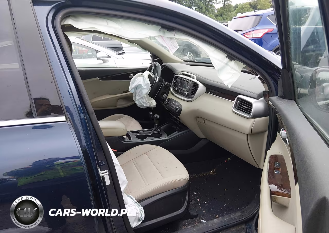 2018 Kia Sorento 3.3L Lx VIN:5XYPGDA5XJG416466 - 5