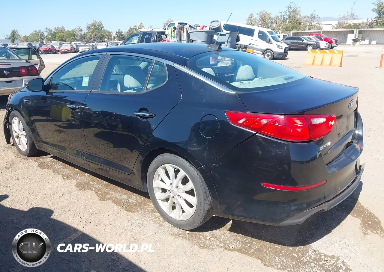 2015 Kia Optima Lx VIN:5XXGM4A74FG354018 - 3