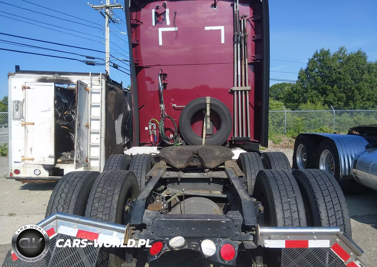 2019 Kenworth T680 VIN:1XKYD49X8KJ241126 - 7