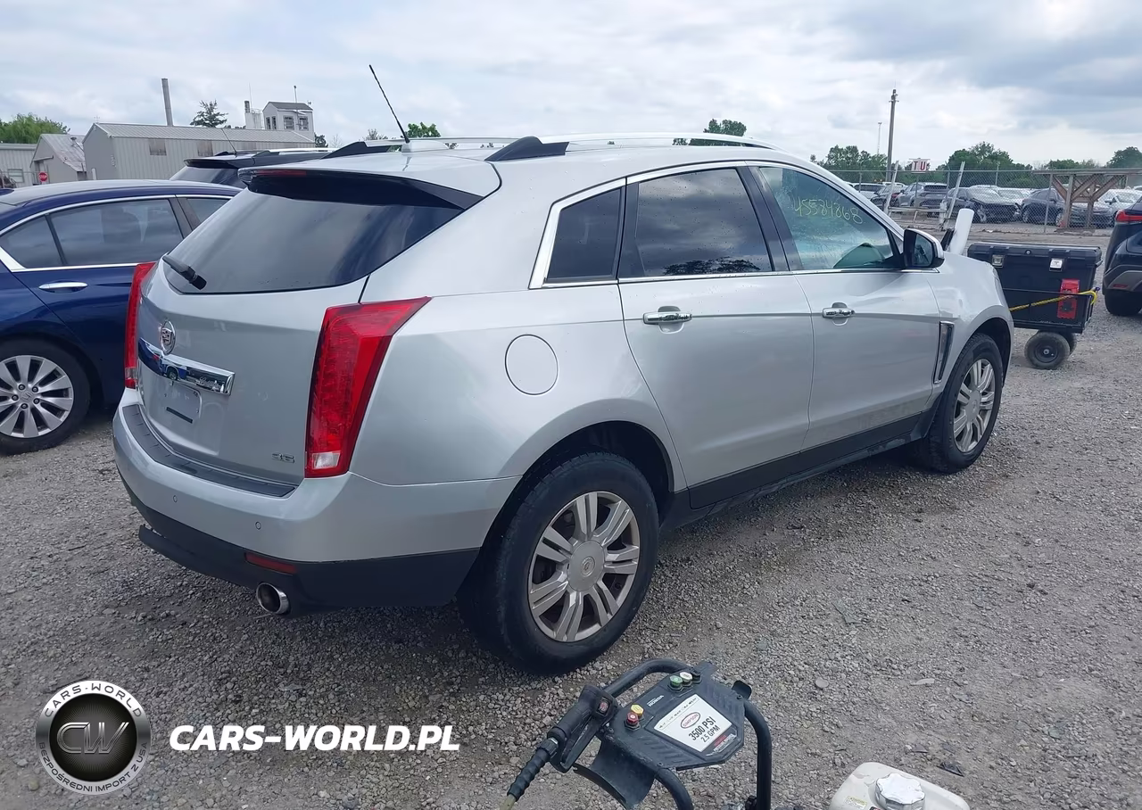 2015 Cadillac Srx Luxury Collection VIN:3GYFNBE36FS586127 - 4