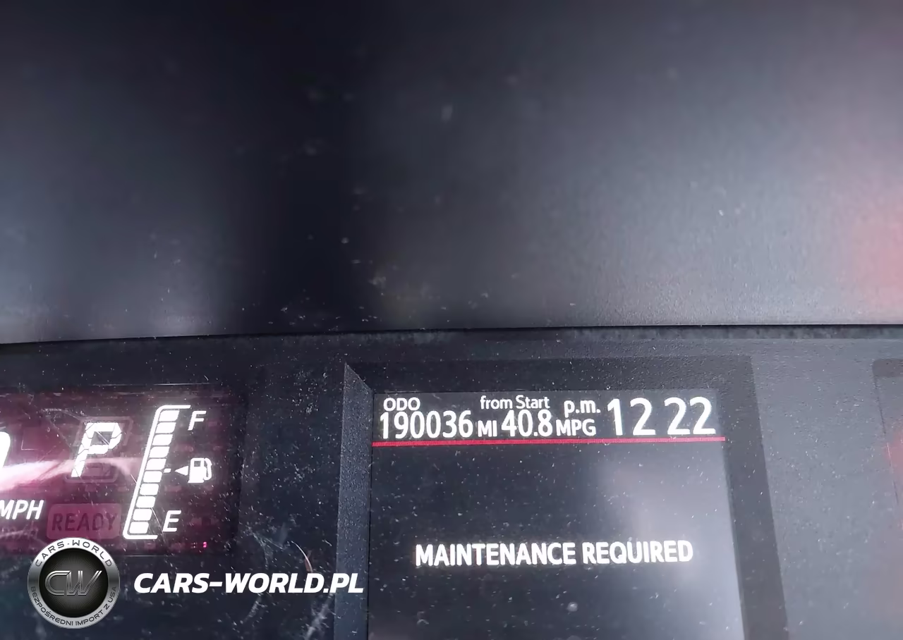 2016 Toyota Prius C One VIN:JTDKDTB30G1129172 - 15