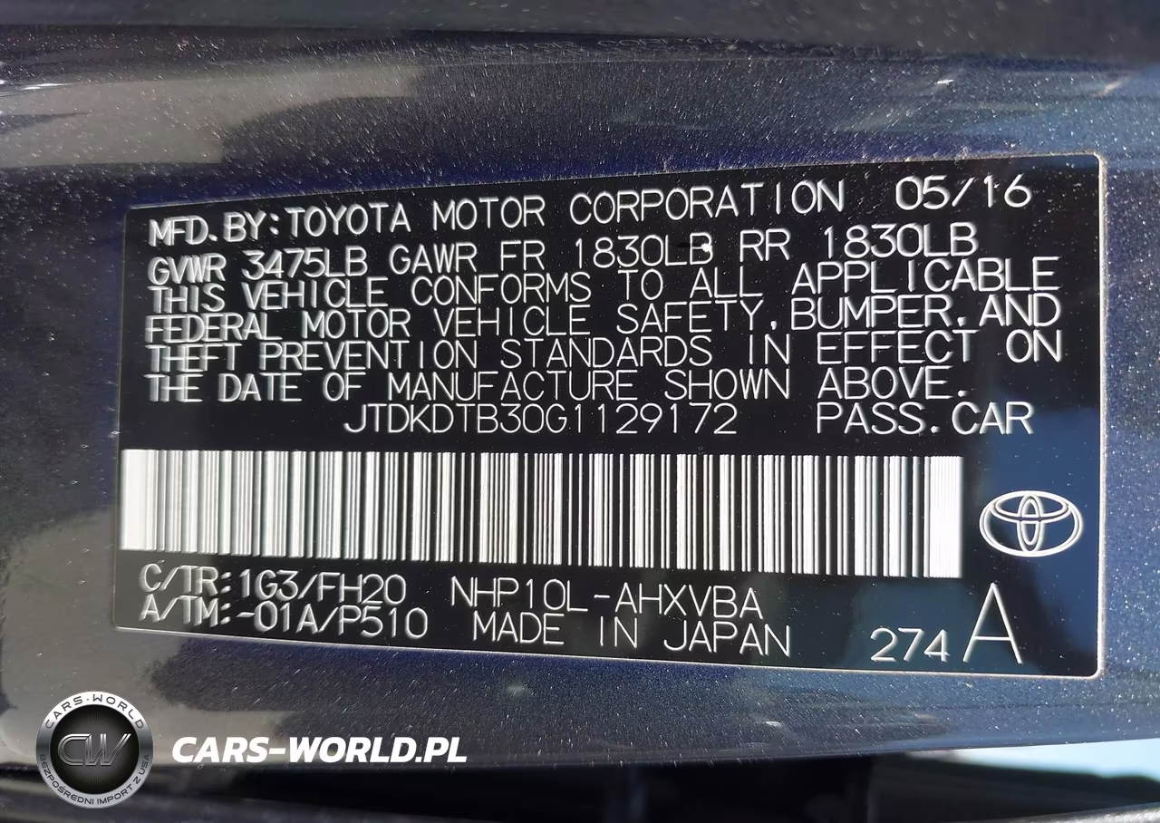 2016 Toyota Prius C One VIN:JTDKDTB30G1129172 - 9