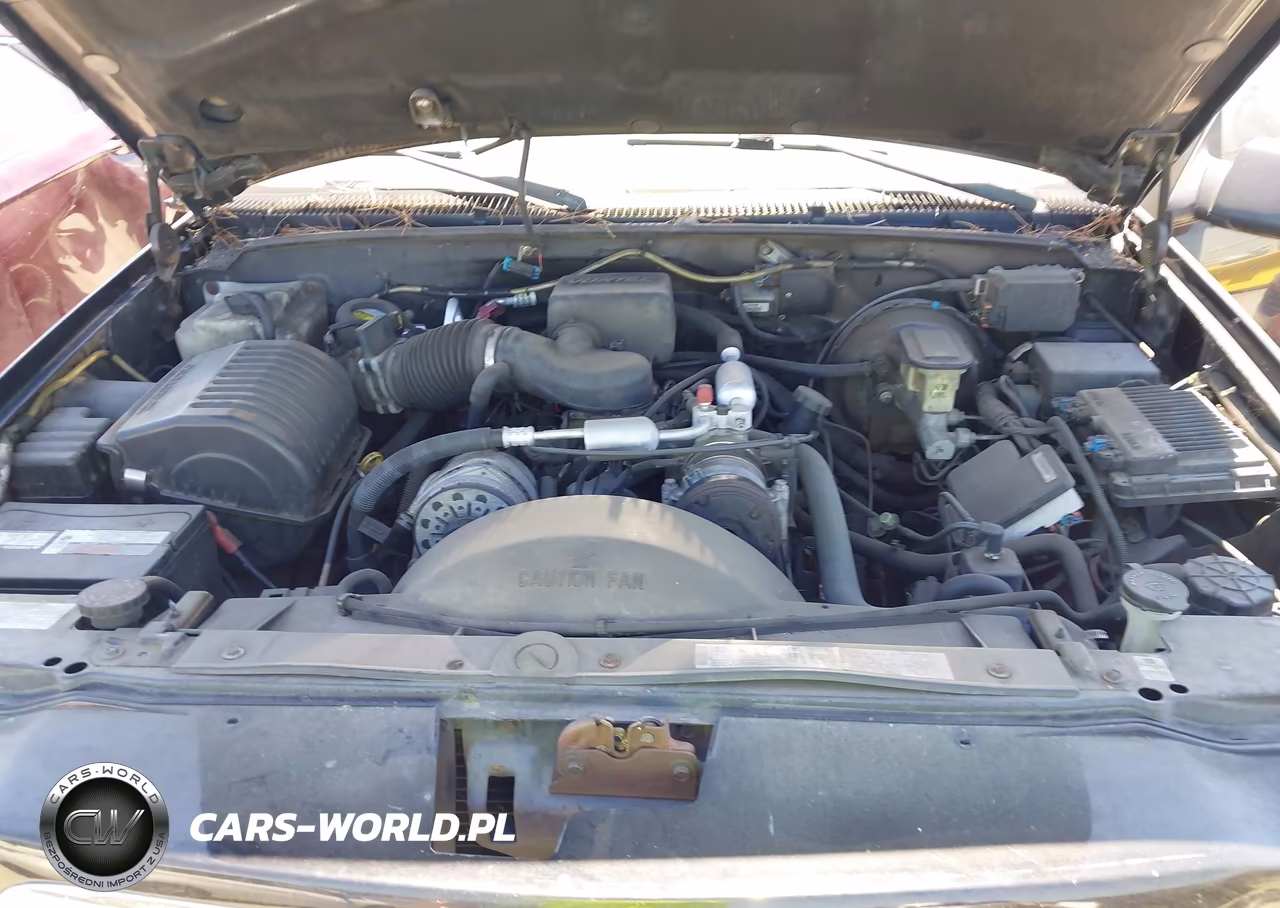 2000 Cadillac Escalade Standard VIN:1GYEK63R9YR202477 - 10