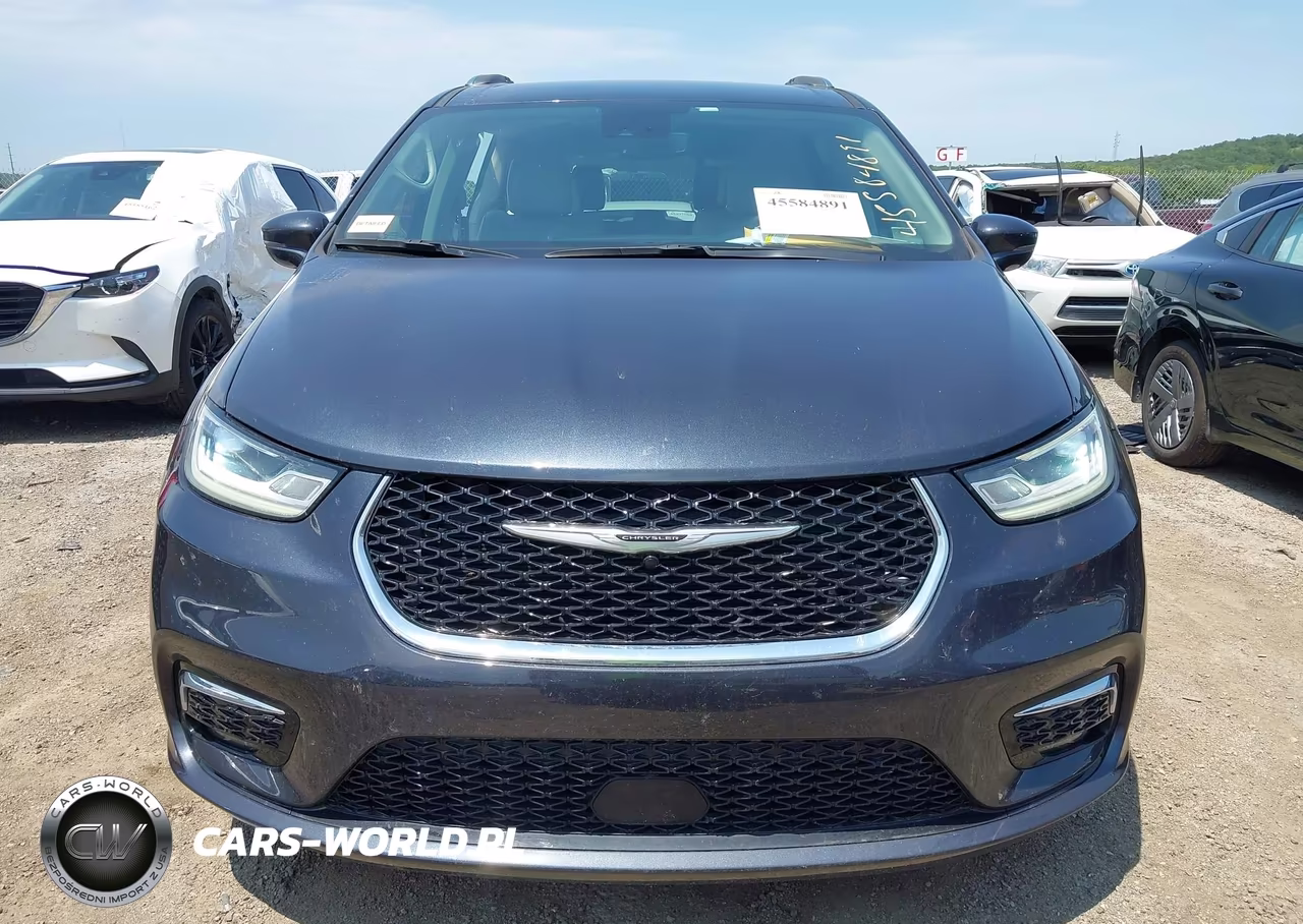 2021 Chrysler Pacifica Touring L VIN:2C4RC1BG4MR517215 - 12