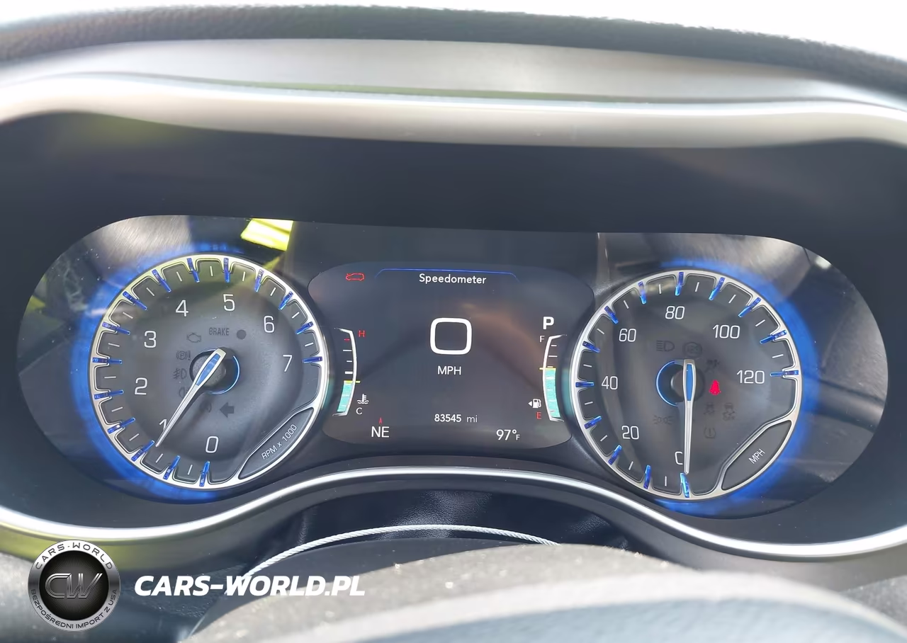2021 Chrysler Pacifica Touring L VIN:2C4RC1BG4MR517215 - 7