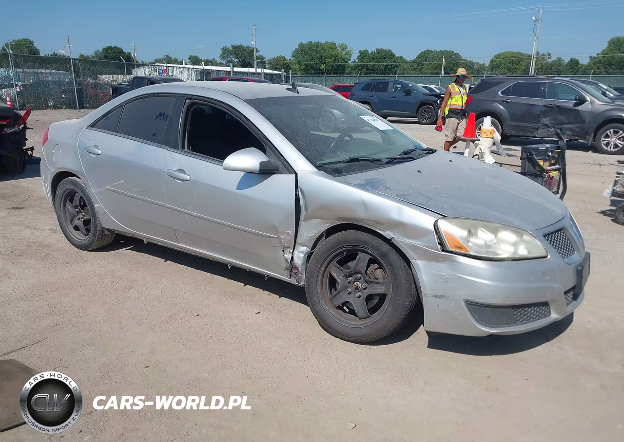 2010 Pontiac G6 – zdjęcie 1 z 16
