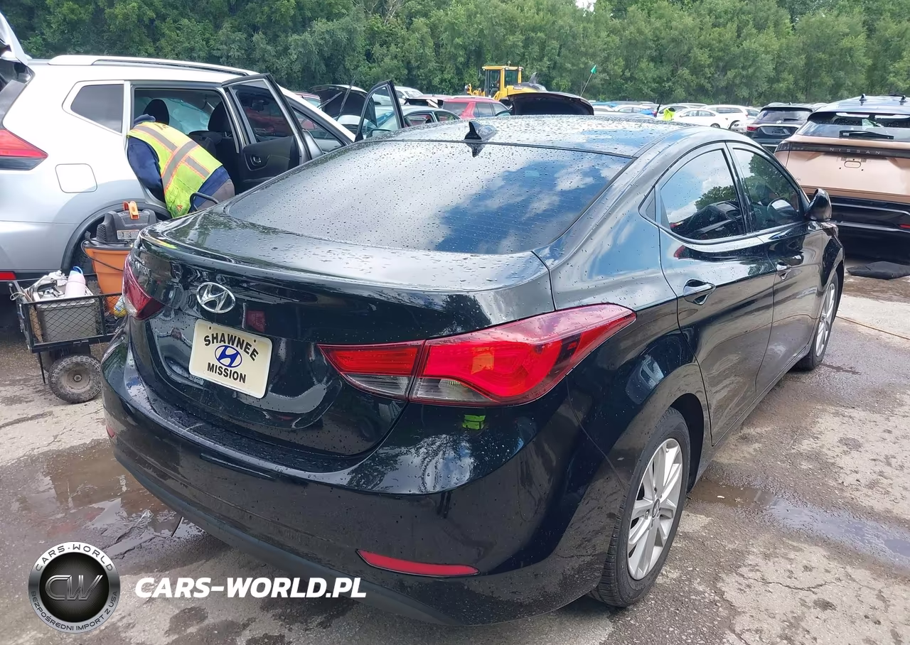 2016 Hyundai Elantra Se VIN:5NPDH4AE8GH782251 - 4