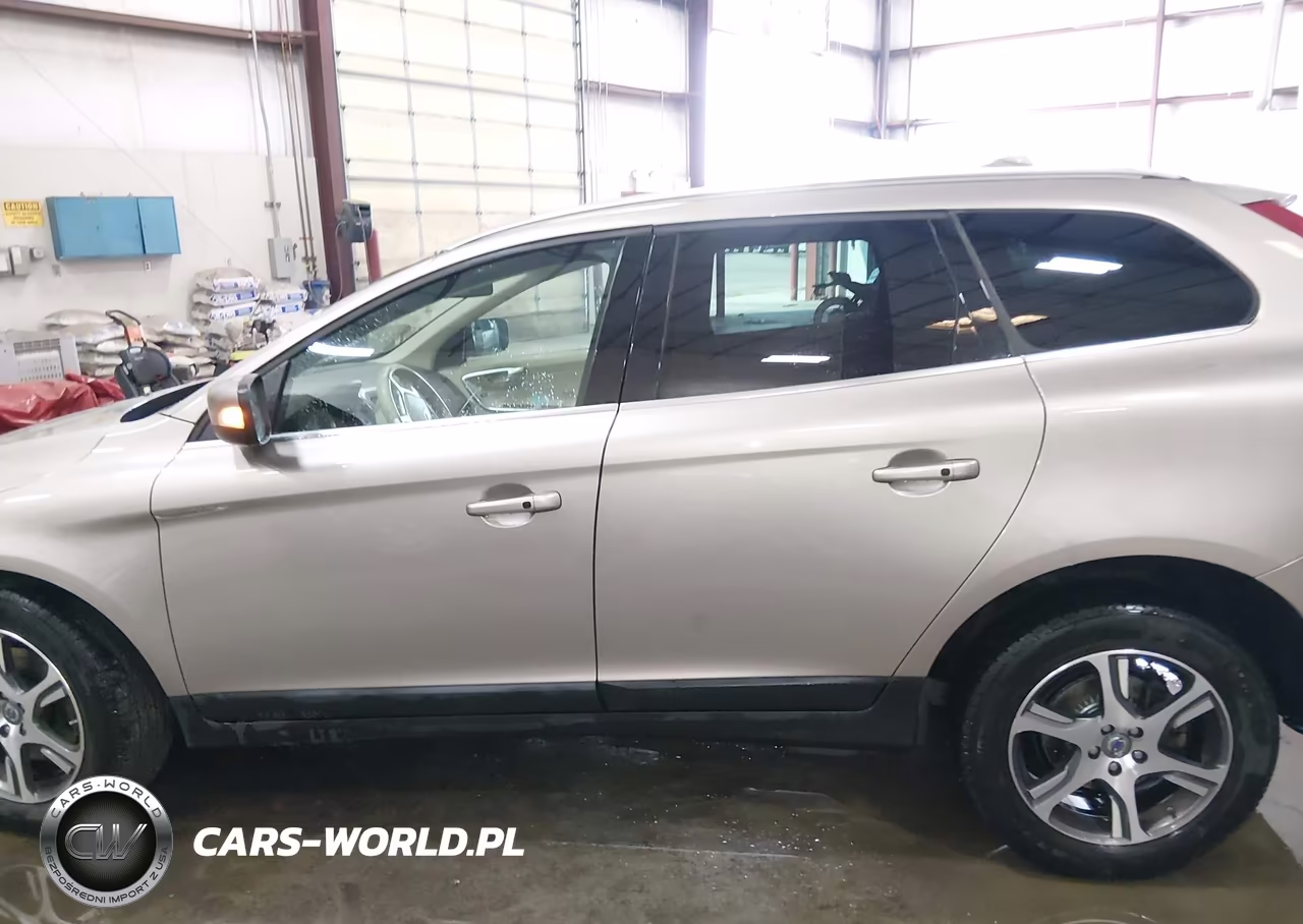 2012 Volvo Xc60 T6-T6 Platinum-T6 Premier Plus-T6 R-Design-T6 R-Design Platinum-T6 R-Design Premier Plus VIN:YV4902DZ8C2310754 - 13