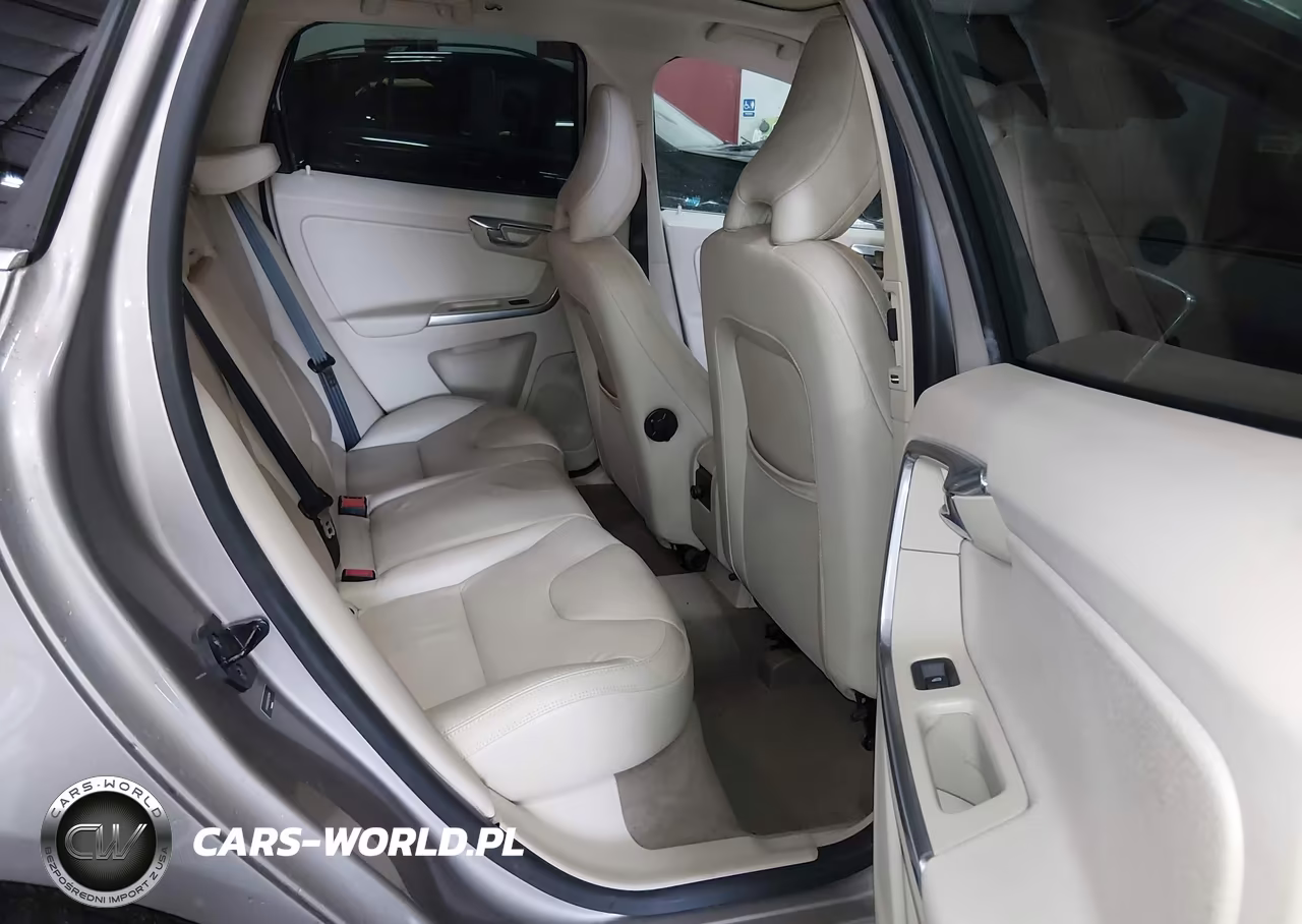2012 Volvo Xc60 T6-T6 Platinum-T6 Premier Plus-T6 R-Design-T6 R-Design Platinum-T6 R-Design Premier Plus VIN:YV4902DZ8C2310754 - 8