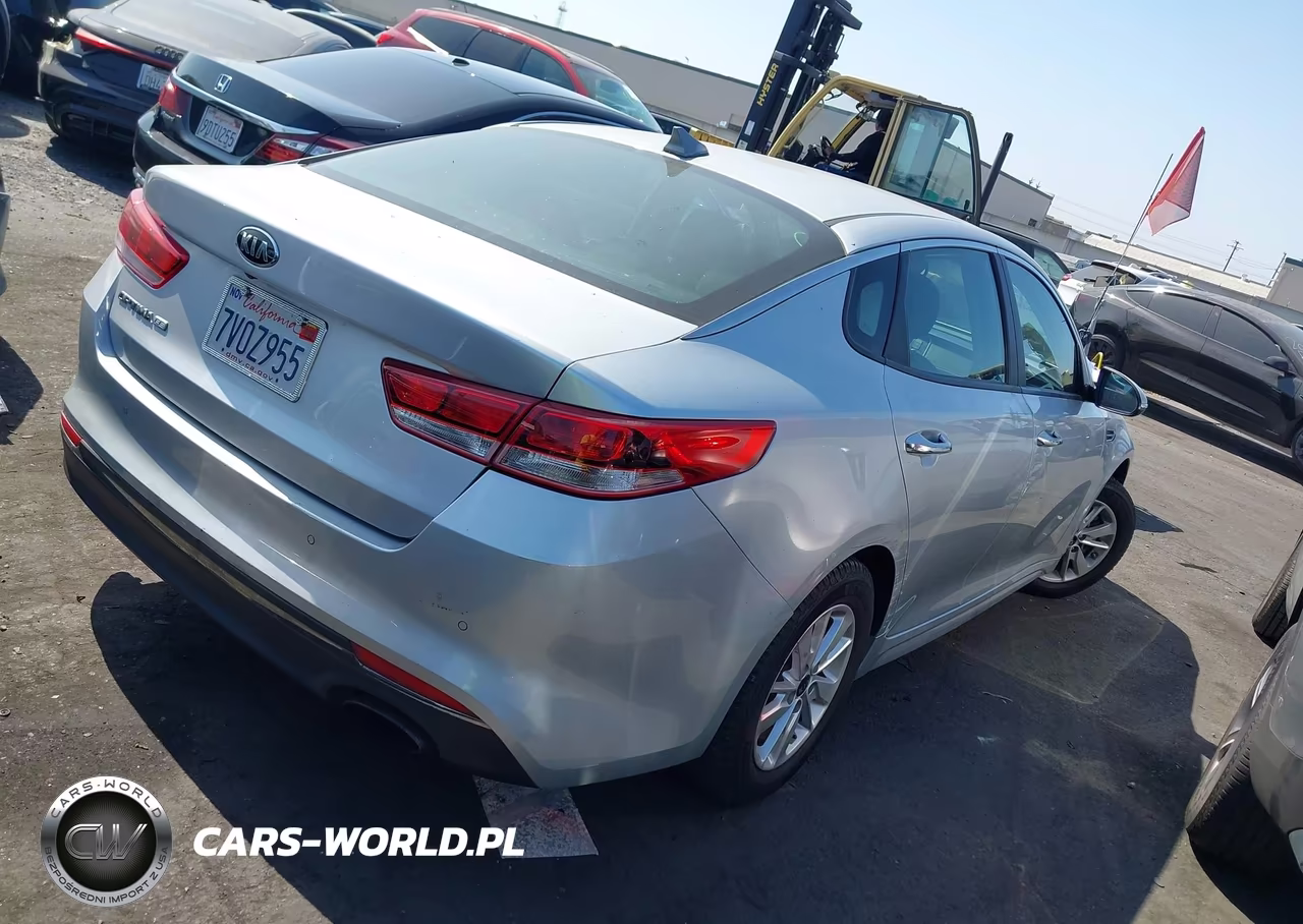 2016 Kia Optima Lx VIN:5XXGT4L34GG117883 - 4