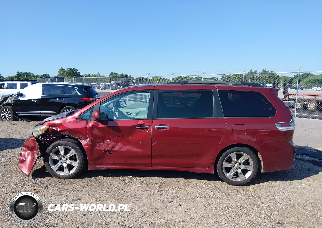 2013 Toyota Sienna Se 8 Passenger VIN:5TDXK3DC8DS401104 - 15