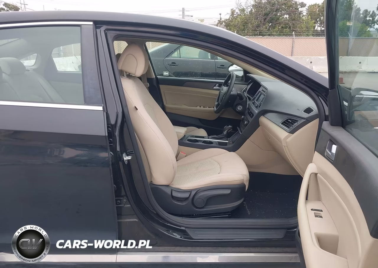 2015 Hyundai Sonata Sport VIN:5NPE34AFXFH222743 - 5