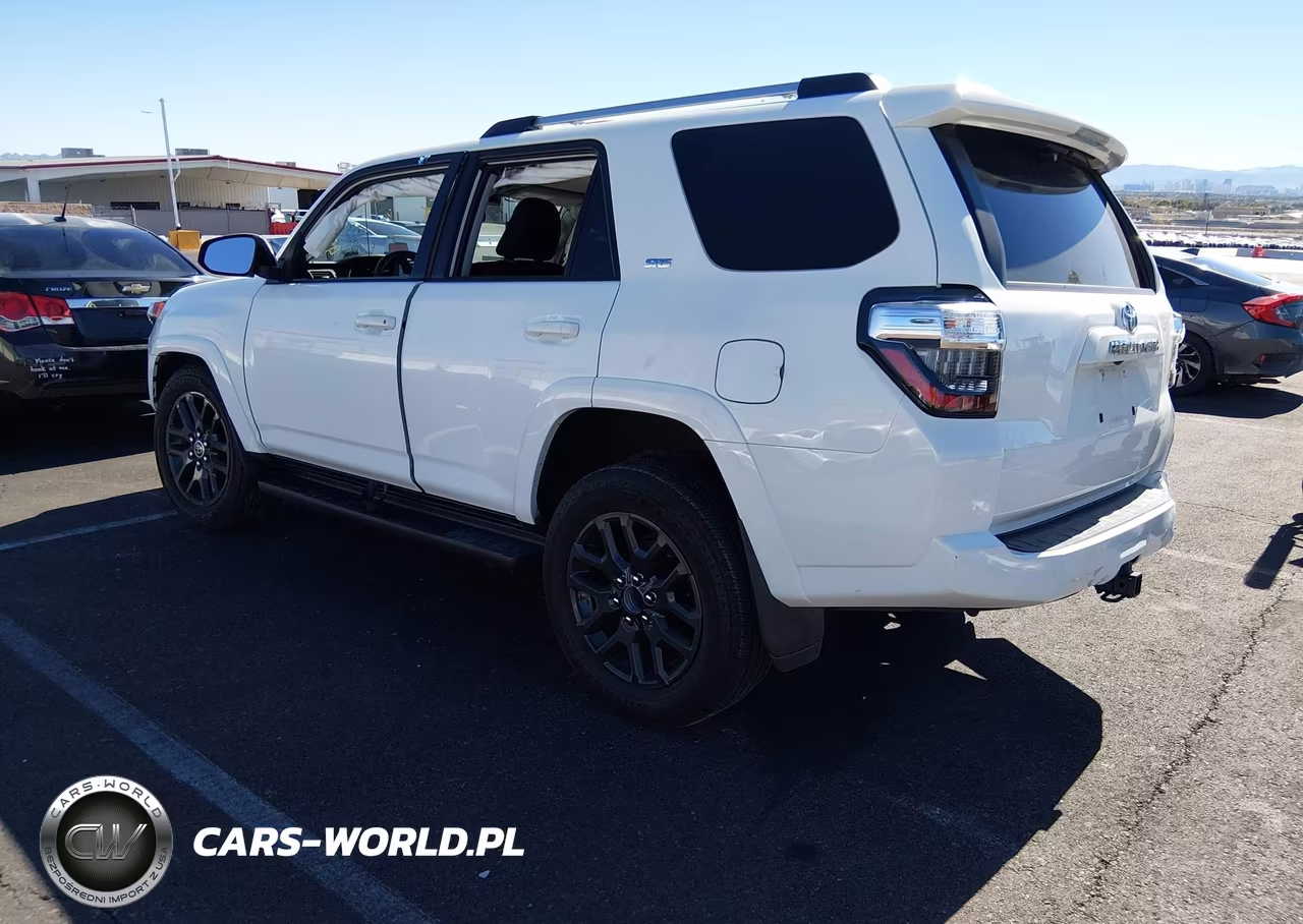 2021 Toyota 4Runner Sr5 VIN:JTEEU5JR5M5243618 - 3