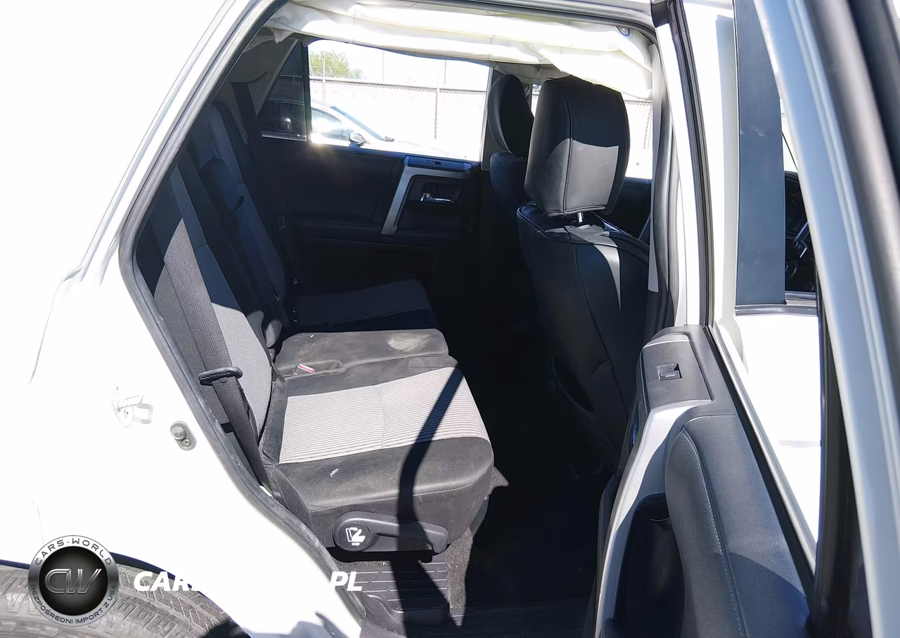 2021 Toyota 4Runner Sr5 VIN:JTEEU5JR5M5243618 - 8