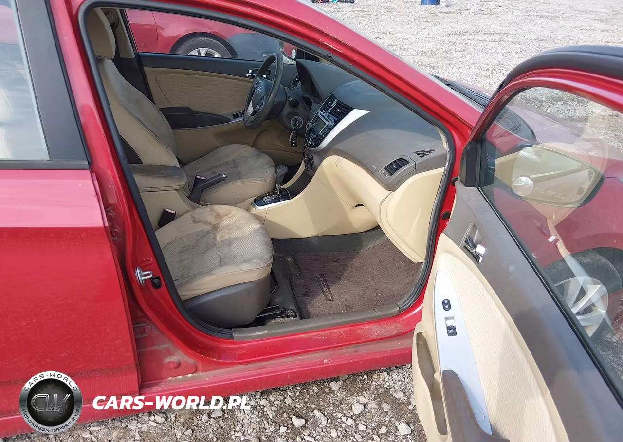 2013 Hyundai Accent Gls VIN:KMHCU4AE9DU429330 - 5