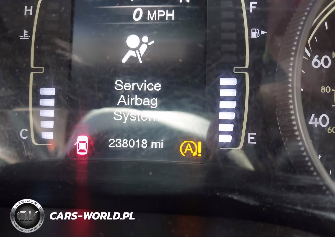 2018 Jeep Cherokee Latitude Tech Connect Fwd VIN:1C4PJLCX1JD606049 - 15