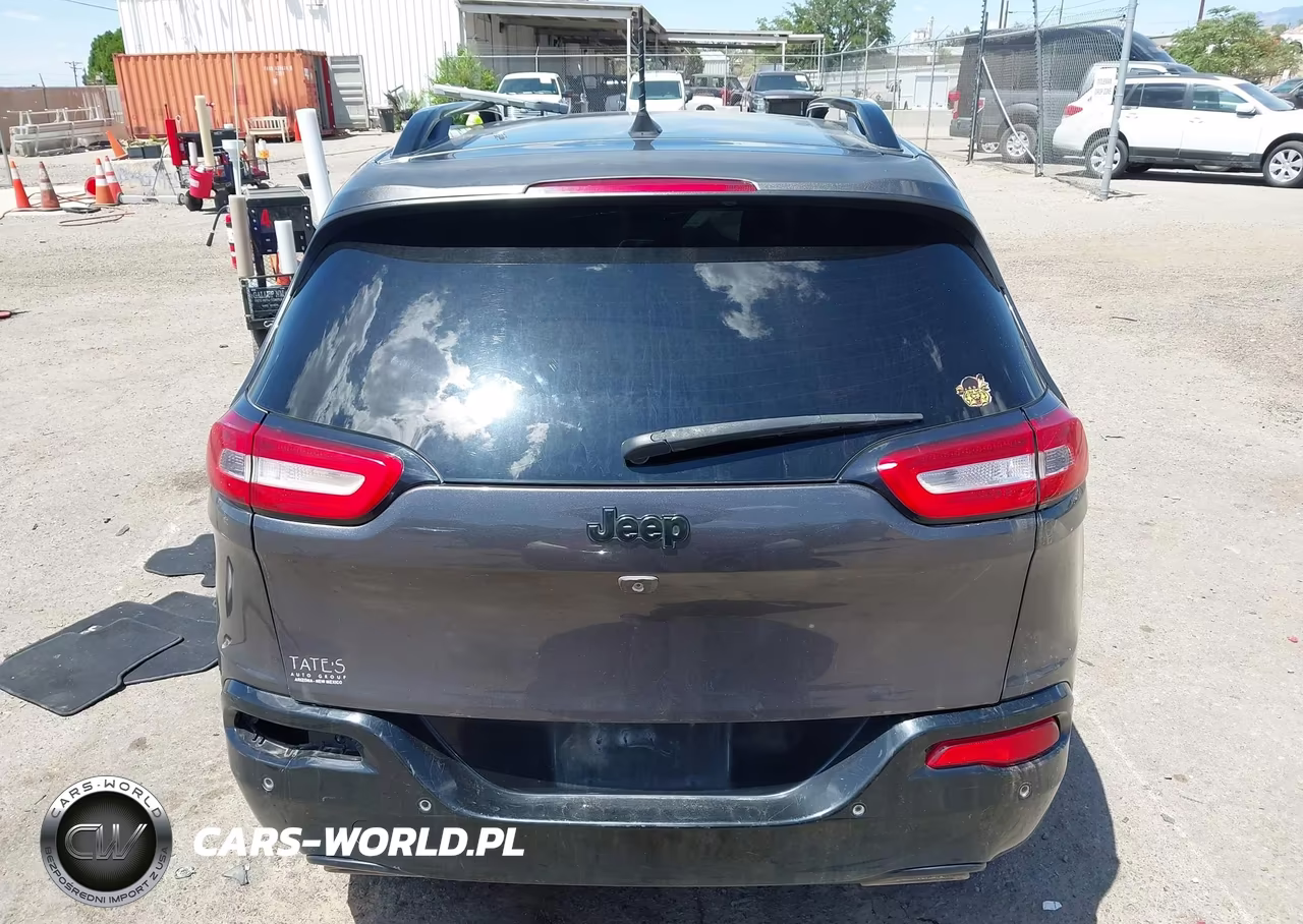 2018 Jeep Cherokee Latitude Tech Connect Fwd VIN:1C4PJLCX1JD606049 - 16