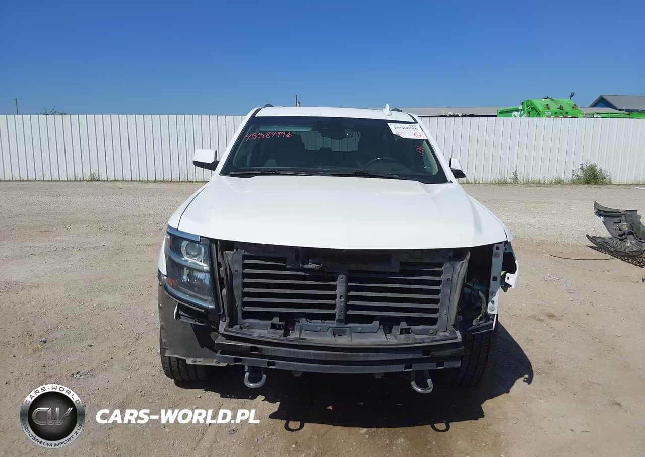 2018 Chevrolet Suburban Lt VIN:1GNSCHKC3JR303252 - 13