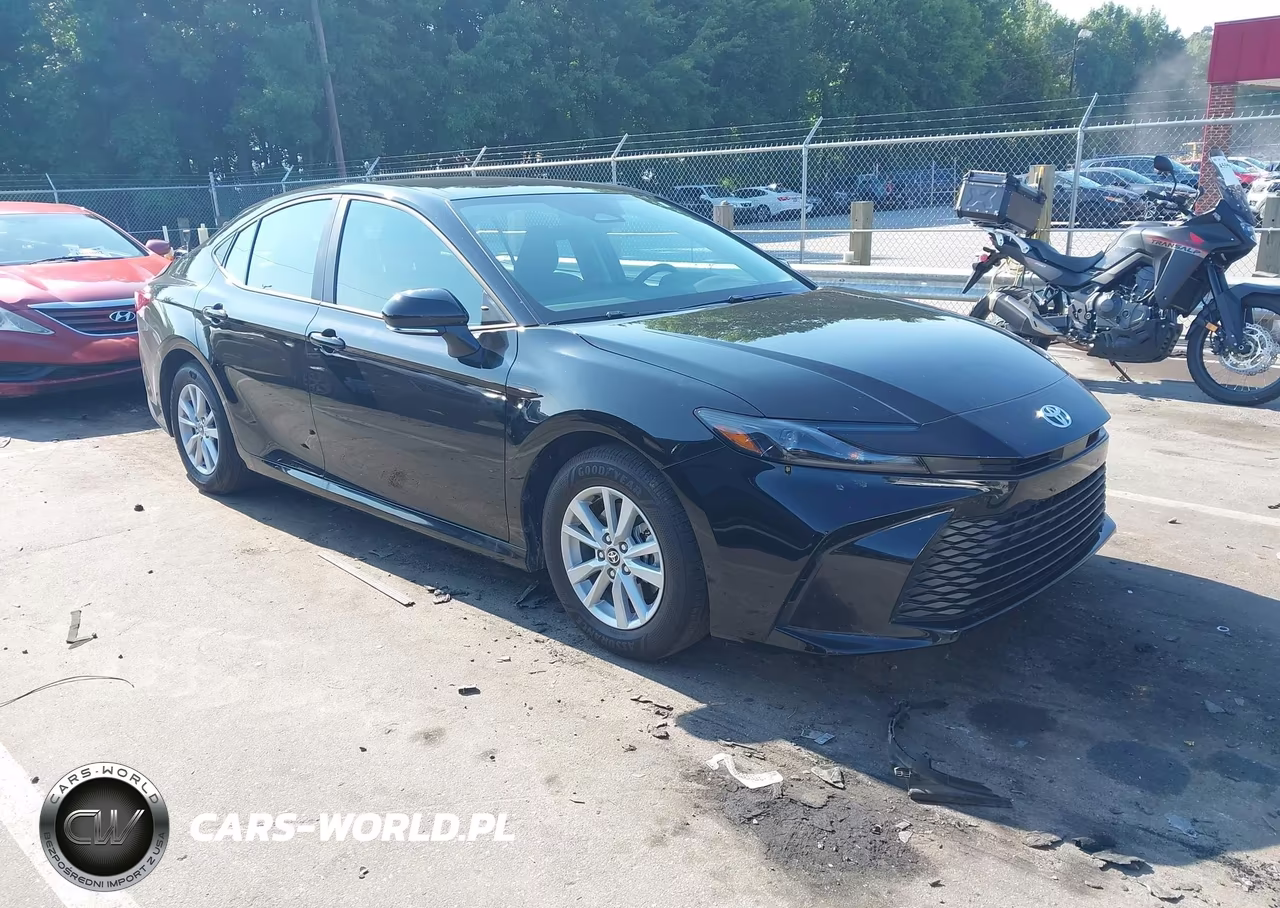 2026 Toyota Camry Le