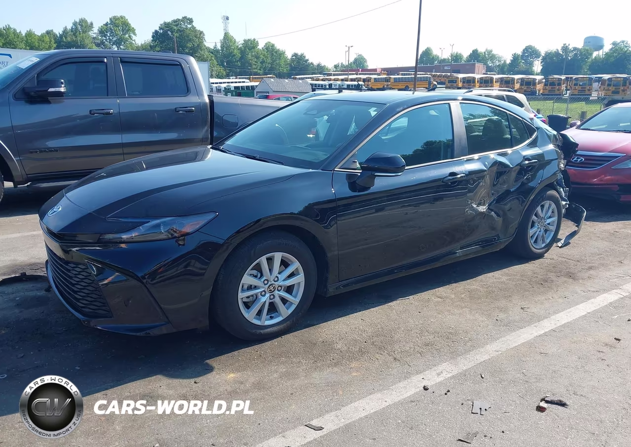 2026 Toyota Camry Le VIN:4T1DAACK3TU736229 - 2