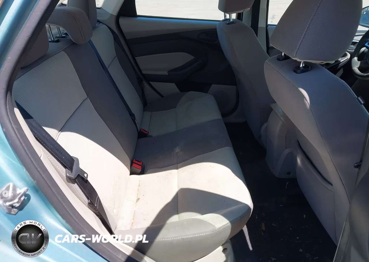 2012 Ford Focus Se VIN:1FAHP3F20CL411285 - 8