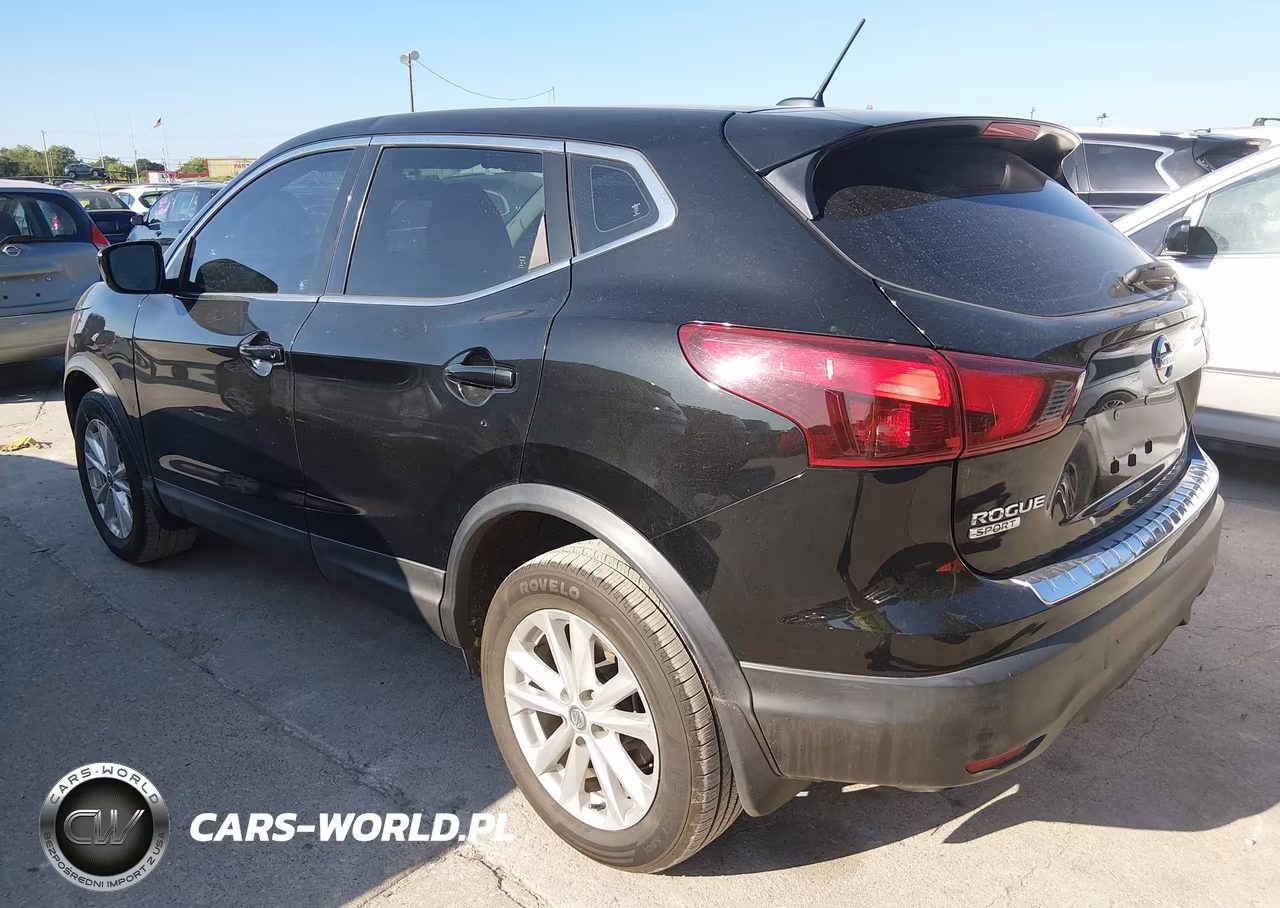 2018 Nissan Rogue Sport S VIN:JN1BJ1CP6JW161538 - 3