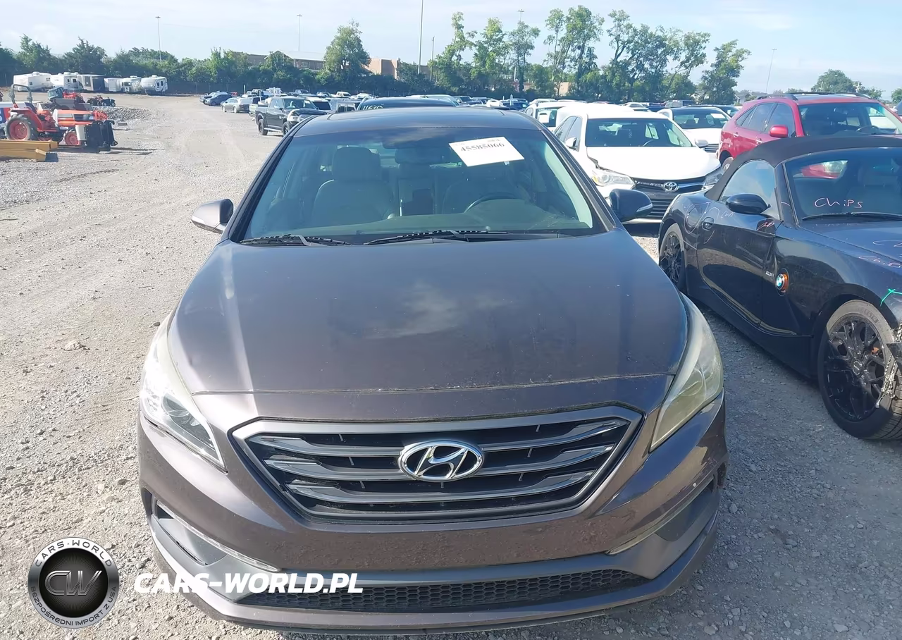 2016 Hyundai Sonata Sport VIN:5NPE34AF3GH312303 - 12