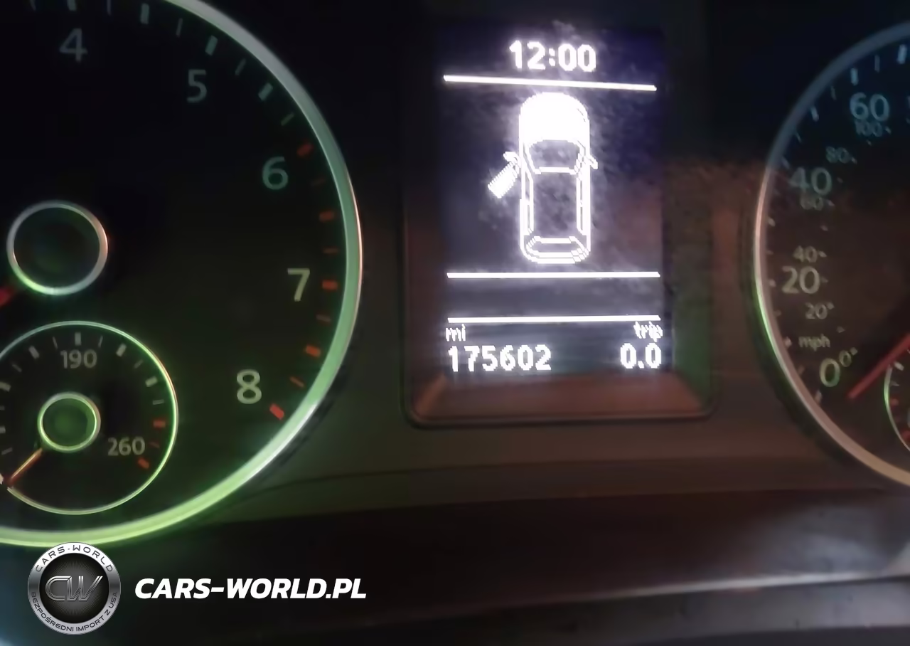 2015 Volkswagen Tiguan R-Line VIN:WVGBV7AX8FW089199 - 15