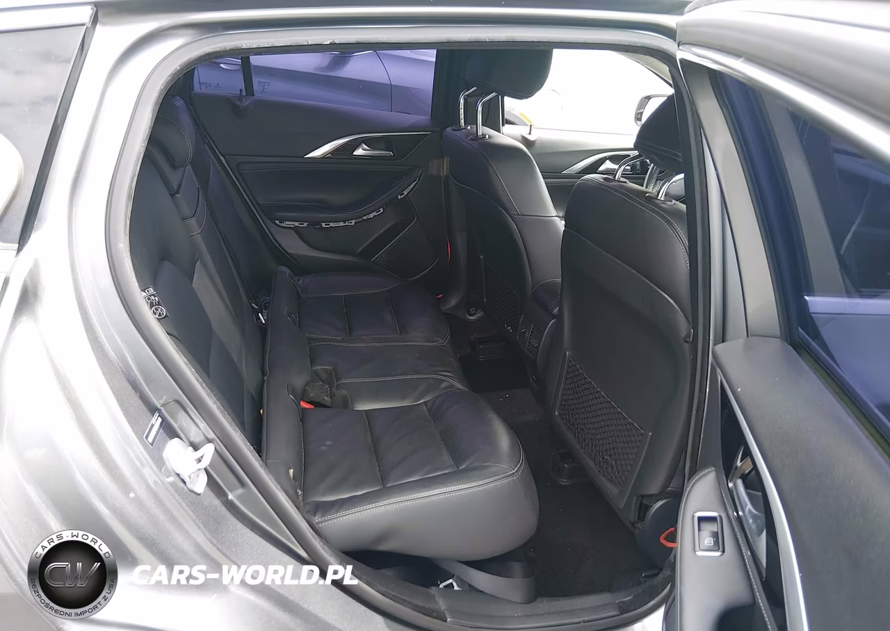2018 Infiniti Qx30 Luxury VIN:SJKCH5CP8JA060192 - 8