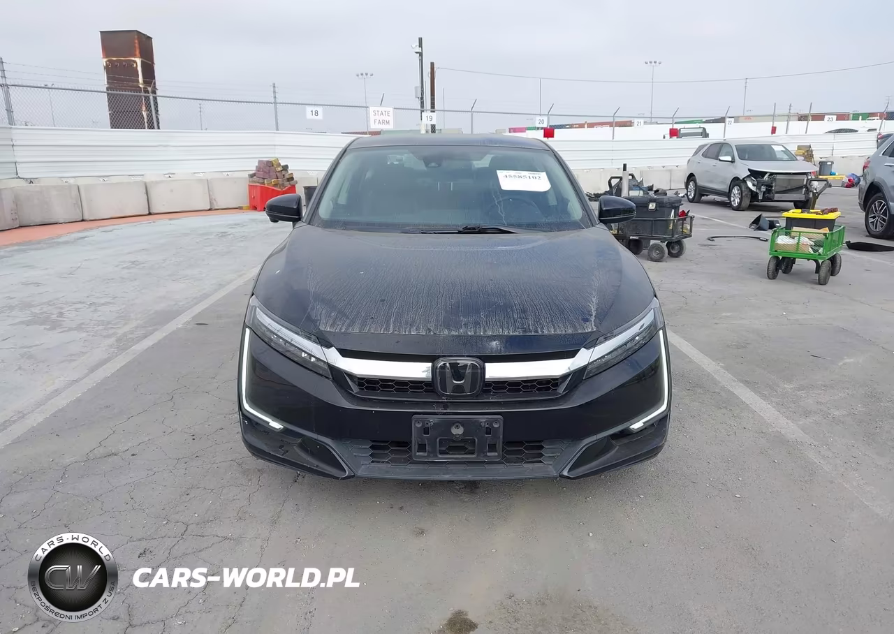 2018 Honda Clarity Plug-In Hybrid Touring VIN:JHMZC5F30JC020051 - 12