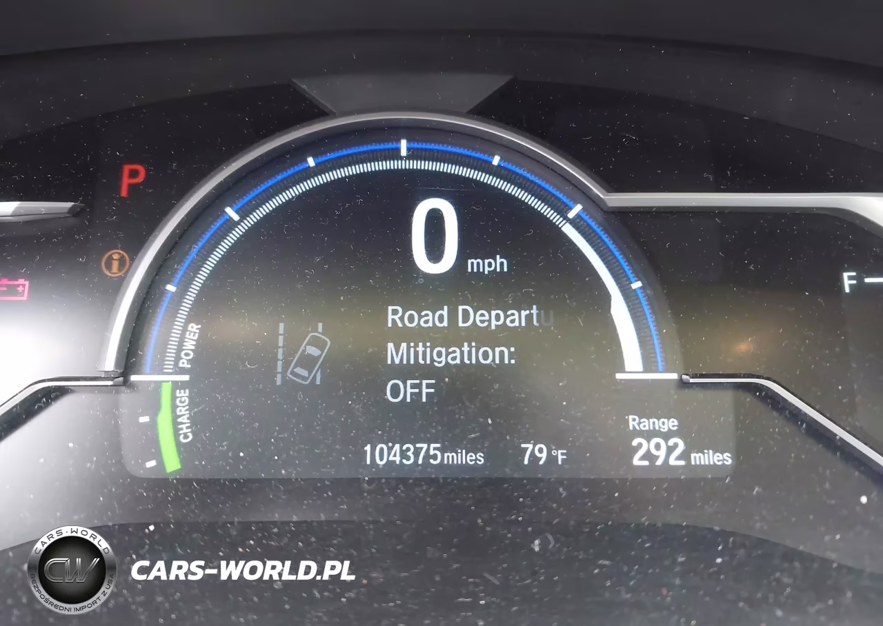 2018 Honda Clarity Plug-In Hybrid Touring VIN:JHMZC5F30JC020051 - 15