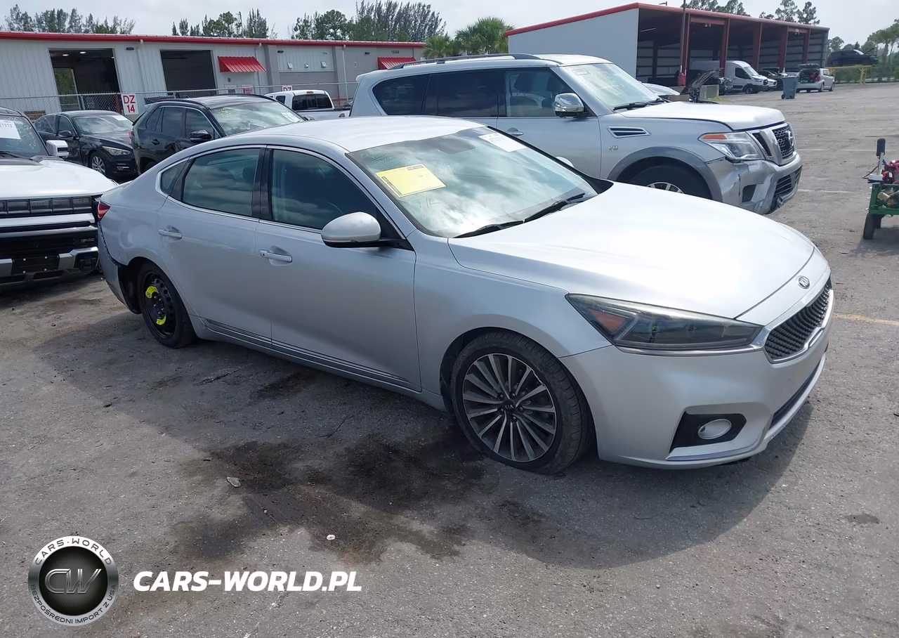 2017 Kia Cadenza Premium – zdjęcie 1 z 17