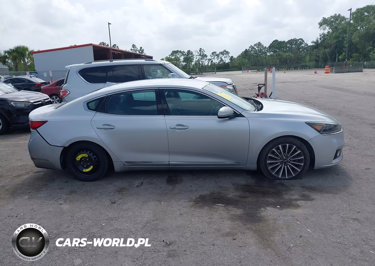 2017 Kia Cadenza Premium VIN:KNALC4J13H5062572 - 14