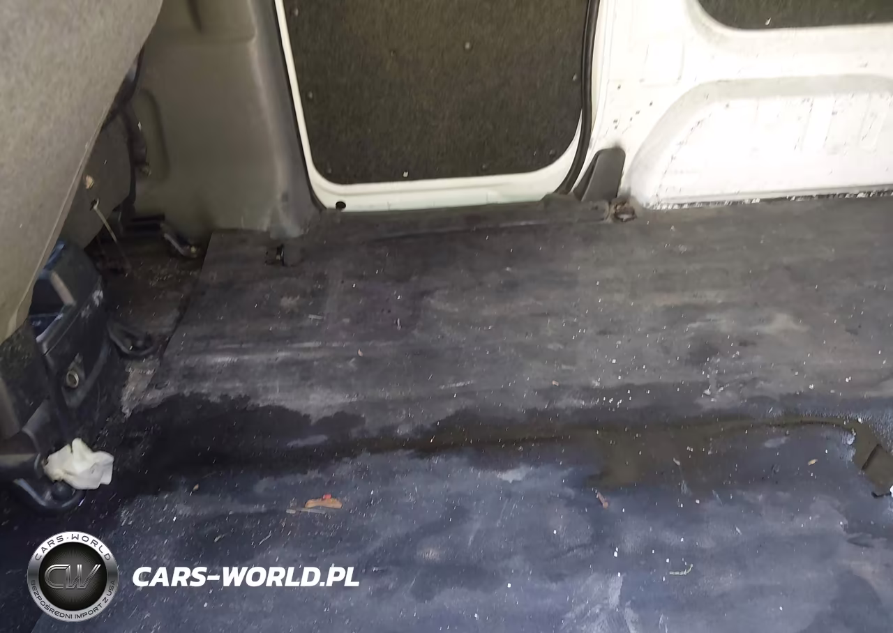2015 Nissan Nv200 Sv VIN:3N6CM0KN7FK694890 - 8