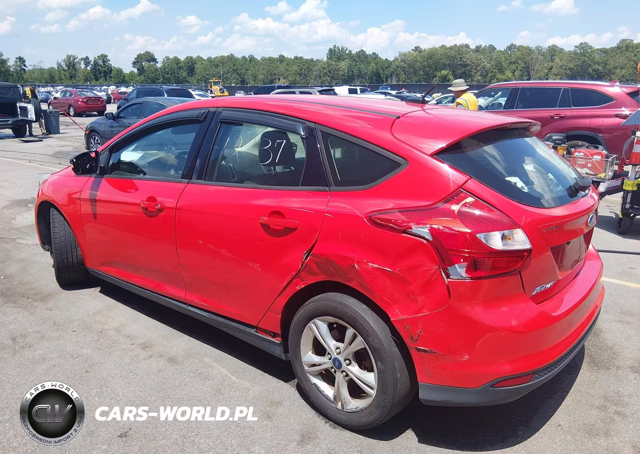 2012 Ford Focus Se VIN:1FAHP3K20CL172925 - 3