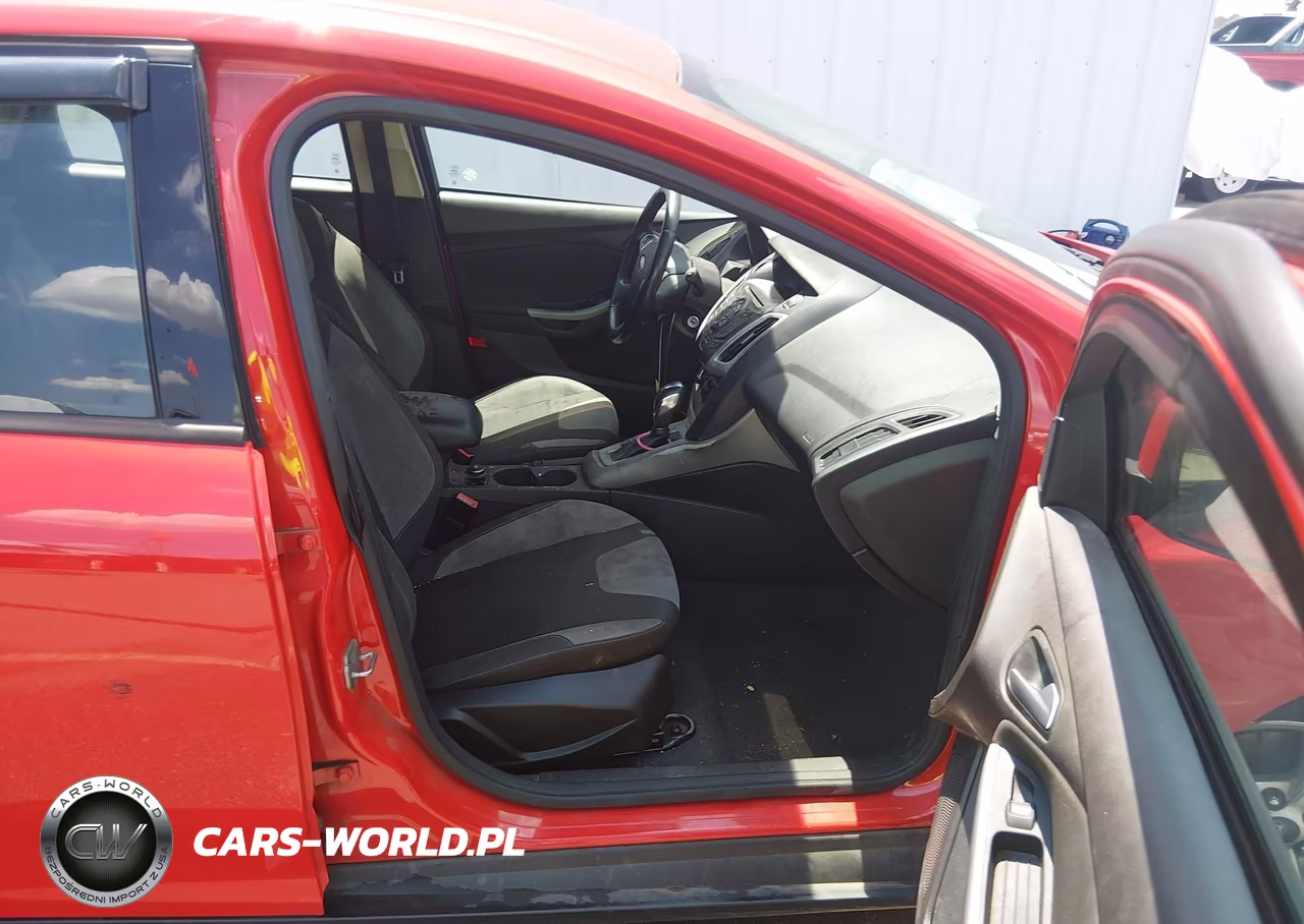 2012 Ford Focus Se VIN:1FAHP3K20CL172925 - 5