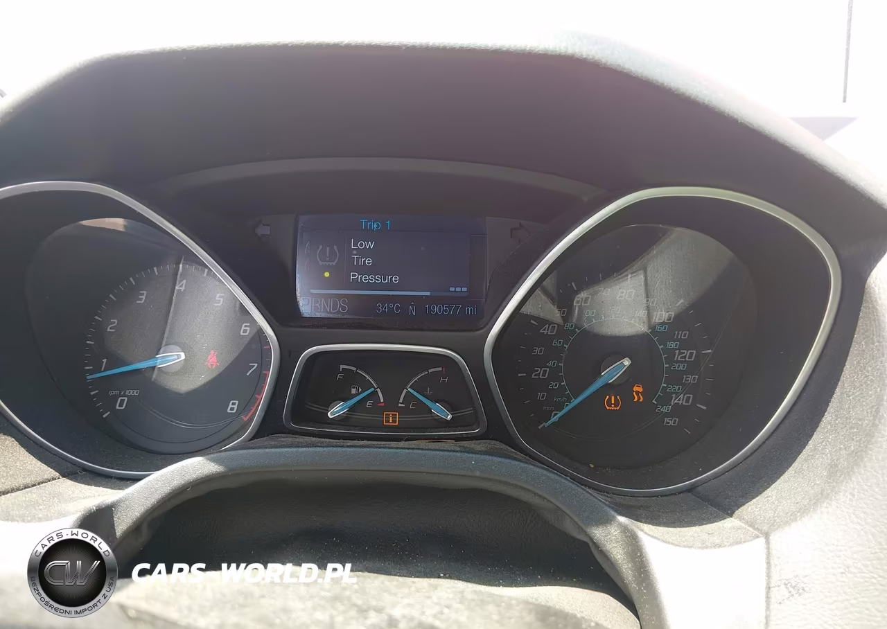 2012 Ford Focus Se VIN:1FAHP3K20CL172925 - 7