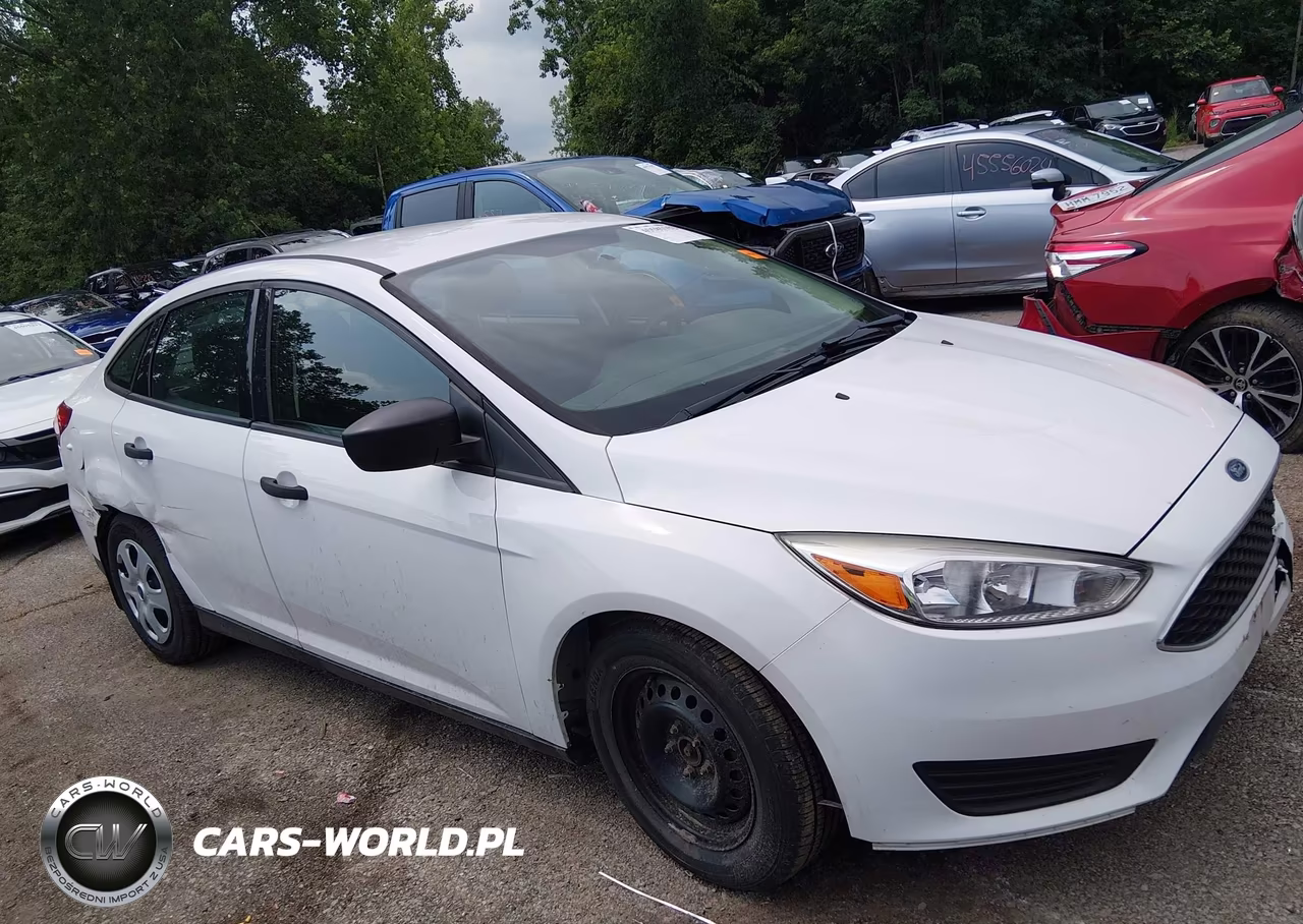 2016 Ford Focus S VIN:1FADP3E20GL202084 - 13