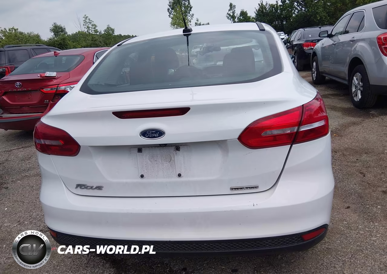 2016 Ford Focus S VIN:1FADP3E20GL202084 - 16