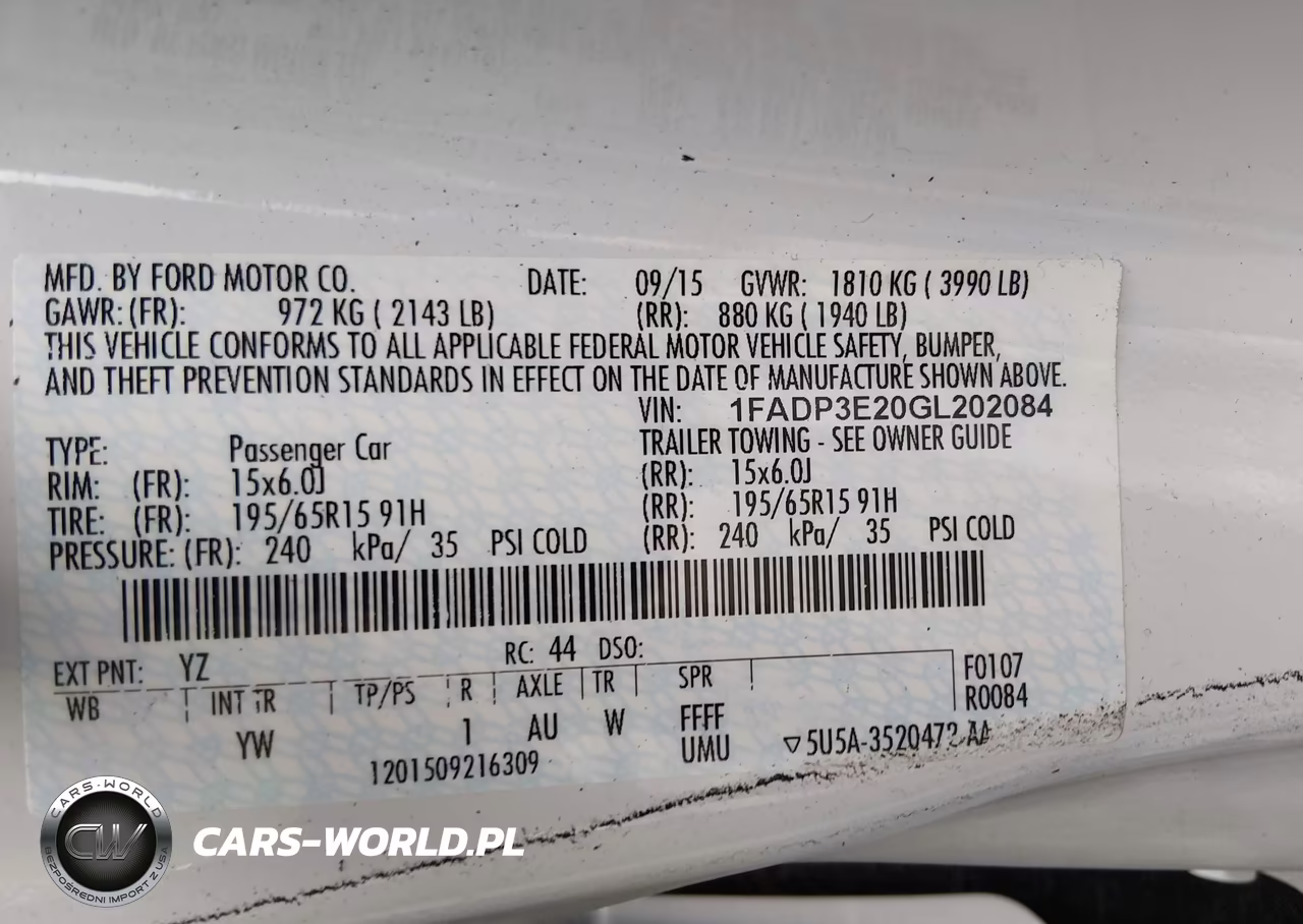 2016 Ford Focus S VIN:1FADP3E20GL202084 - 9