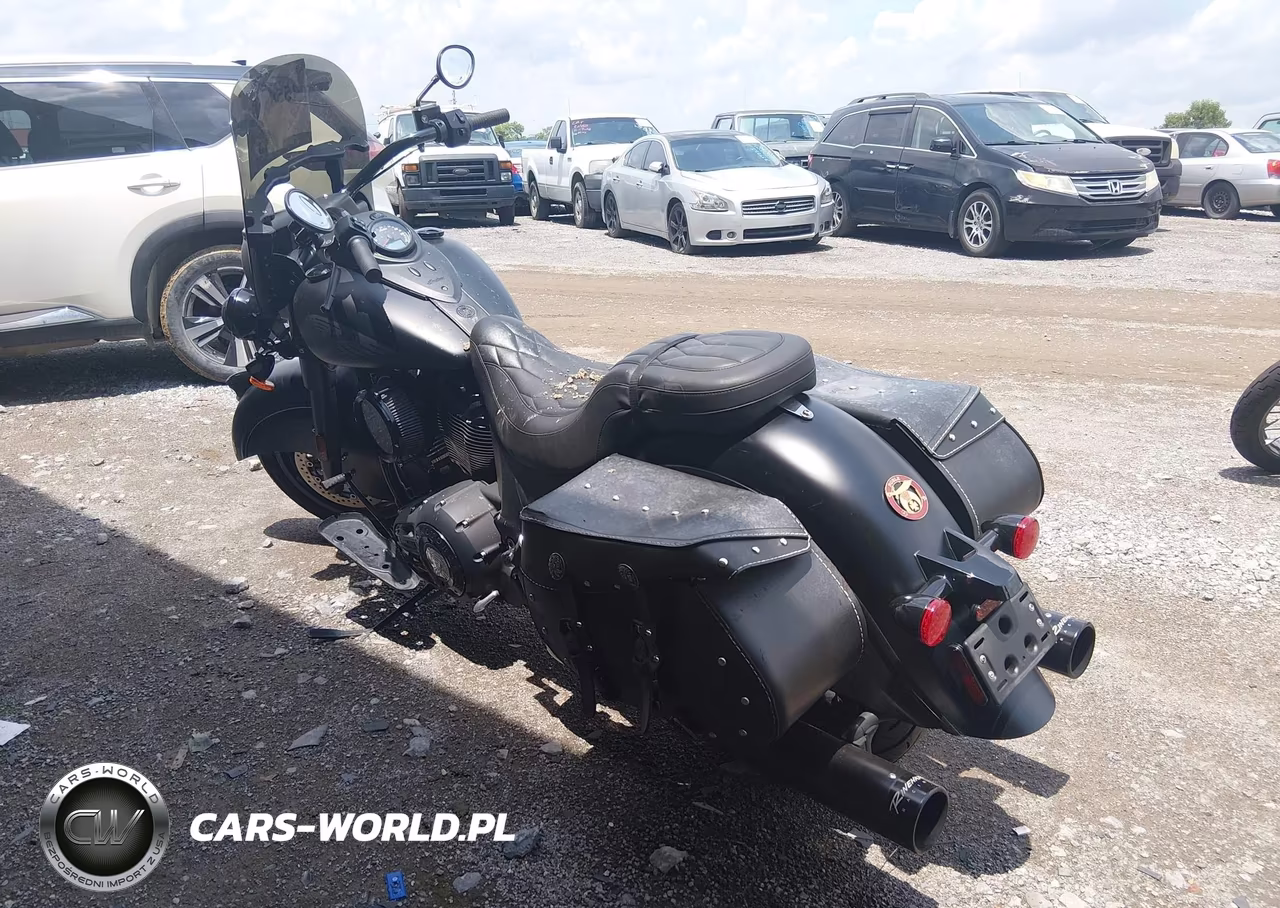2020 Indian Motorcycle Co. Chief Dark Horse VIN:56KTEDAA7L3387270 - 3