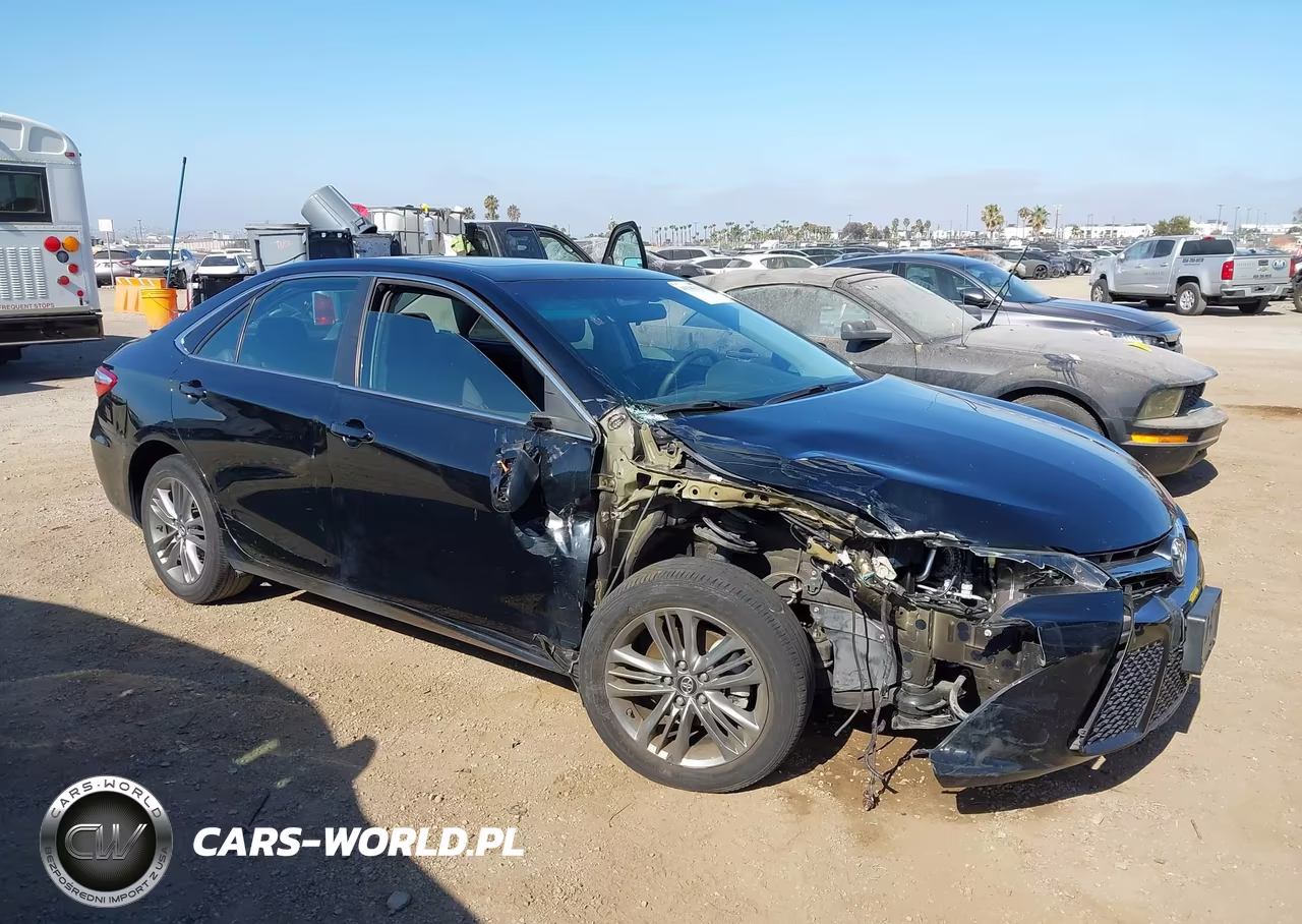 2017 Toyota Camry Se – zdjęcie 1 z 16