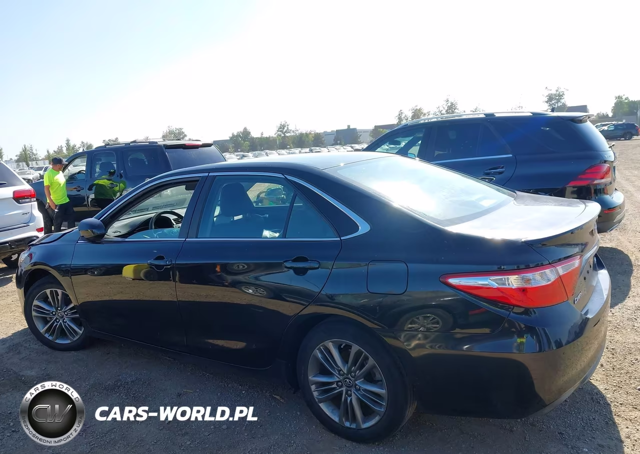 2017 Toyota Camry Se VIN:4T1BF1FK0HU339105 - 14
